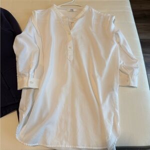 Uniqlo White Casual Button Down Shirt